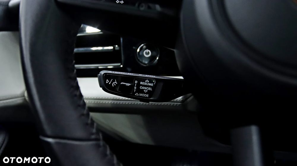 Porsche Taycan Turbo Sport Turismo - 23