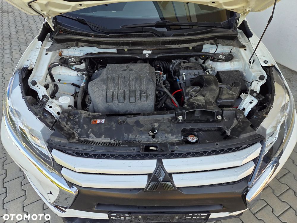 Mitsubishi Eclipse Cross - 19