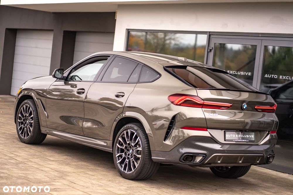 BMW X6 xDrive30d mHEV - 16