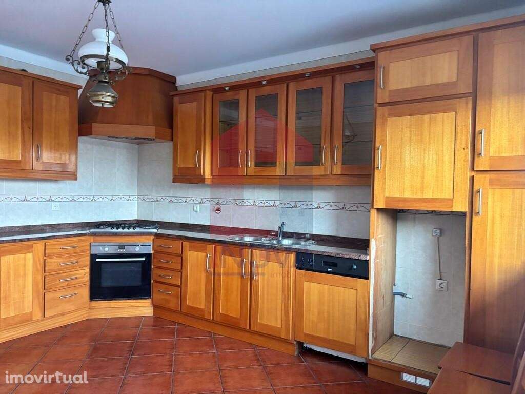 Moradia Geminada V4, Lage - Grande imagem: 4/34