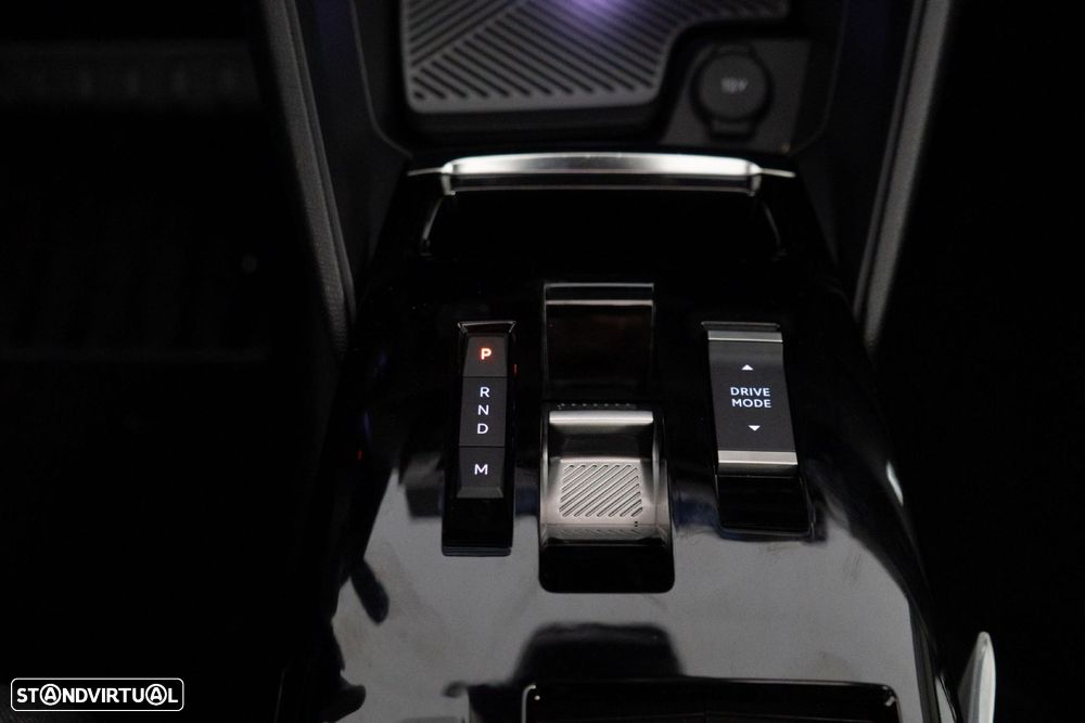 Citroën C4 1.2 PureTech Shine Pack EAT8 - 28