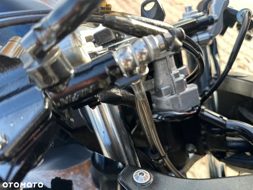 Suzuki SV - 18