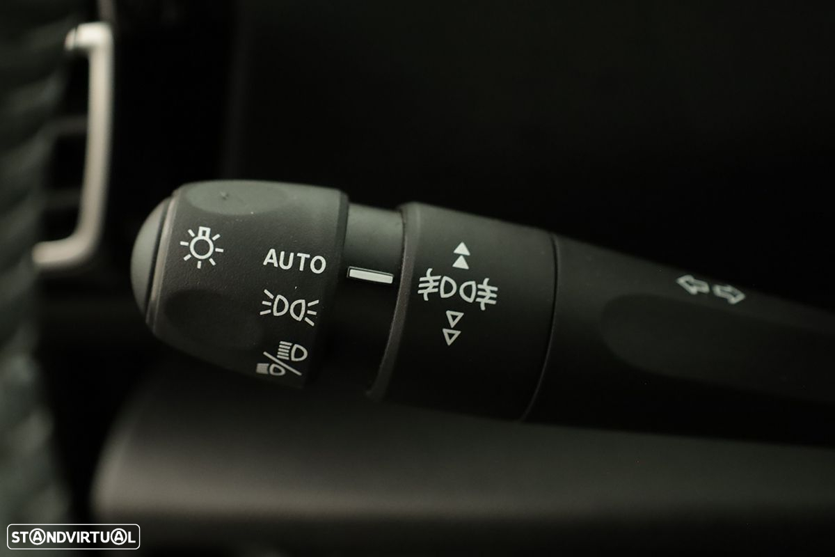Citroën C4 1.2 PureTech Plus EAT8 - 16