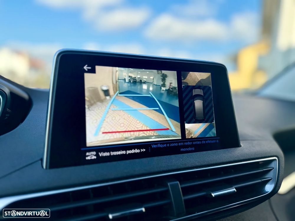 Peugeot 3008 1.5 BlueHDi Allure EAT8 - 22