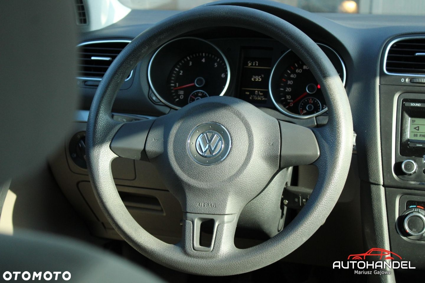 Volkswagen Golf - 9