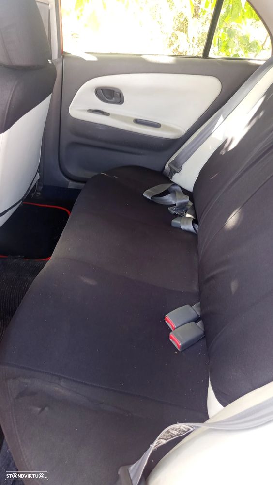 Mitsubishi Lancer - 9
