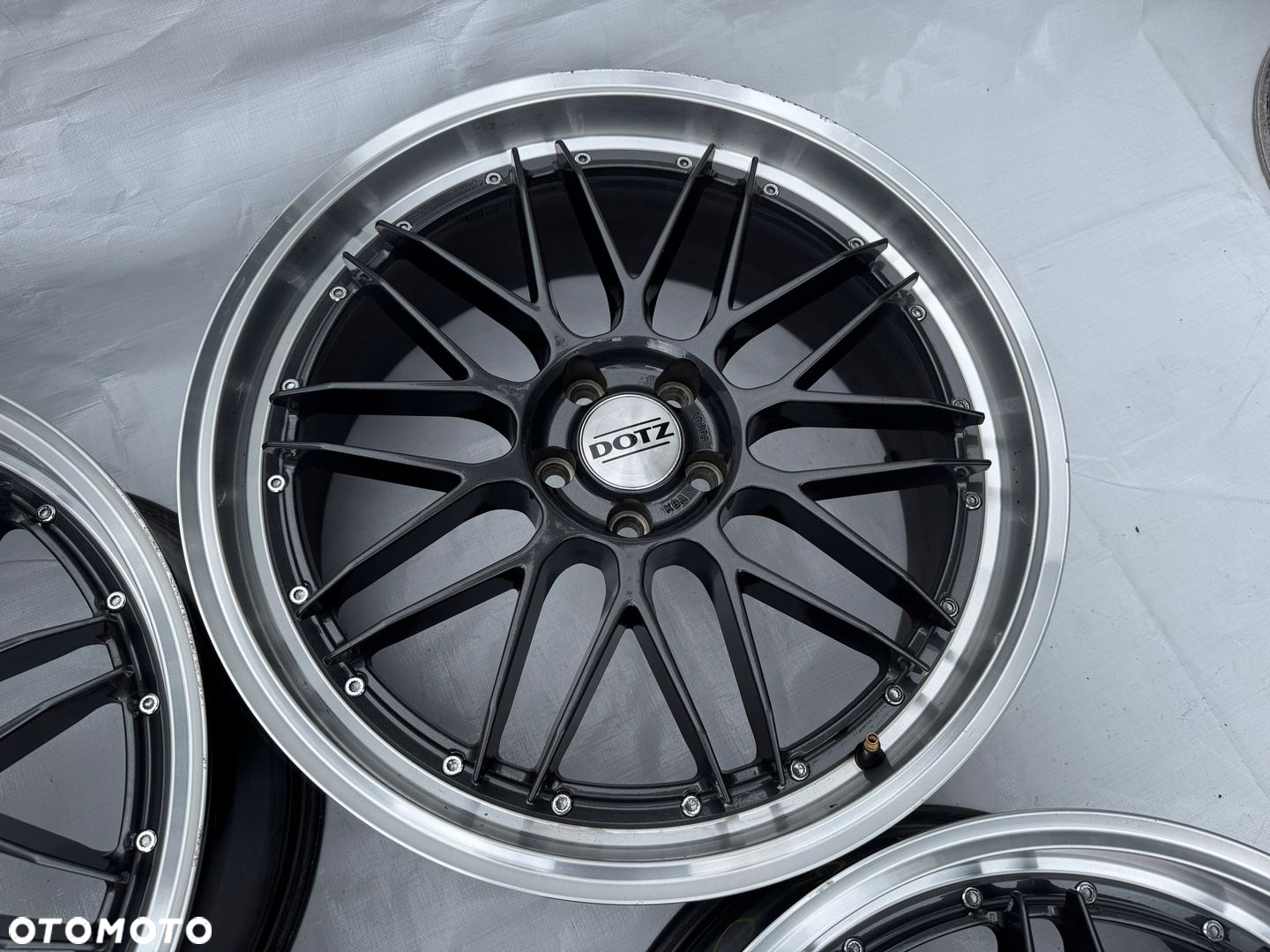 Felgi DOTZ Ford Volvo 5x108 8,5J 20cali ET40 617 - 5