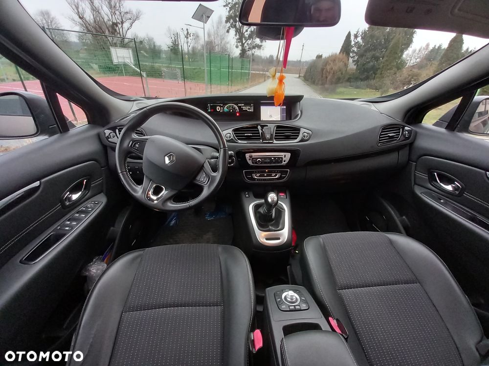 Renault Scenic Energy dCi 130 Start & Stop Euro 6 Bose Edition - 14