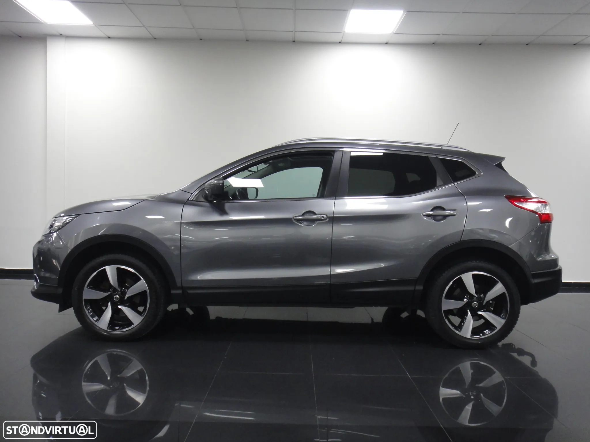 Nissan Qashqai 1.5 dCi N-Connecta - 5