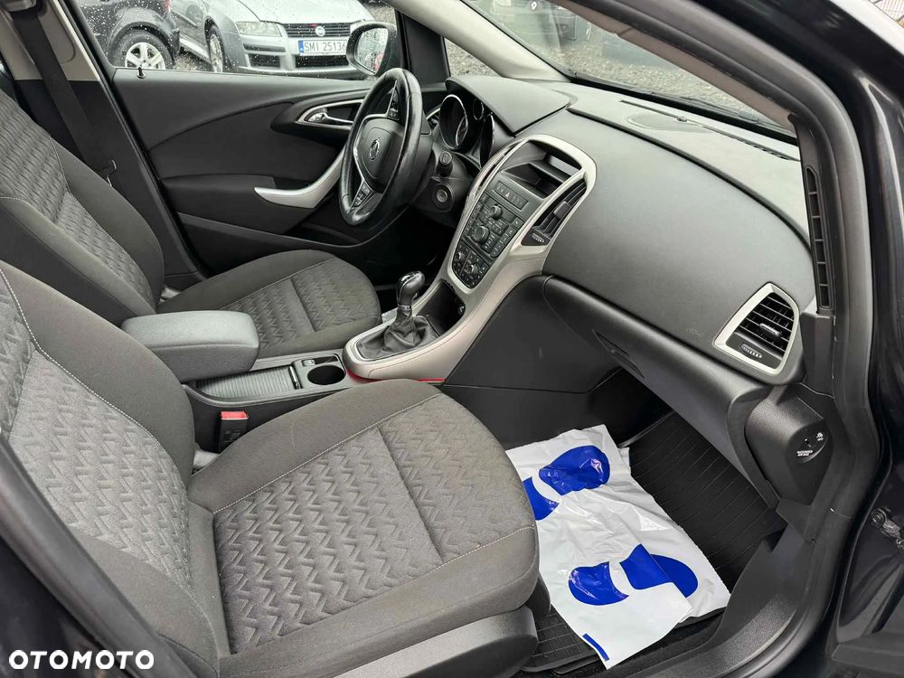 Opel Astra 1.7 CDTI Cosmo - 12