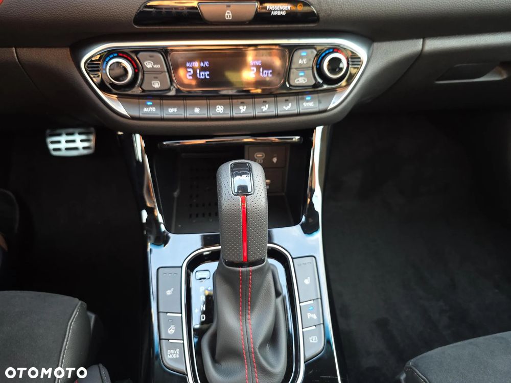 Hyundai i30 - 22