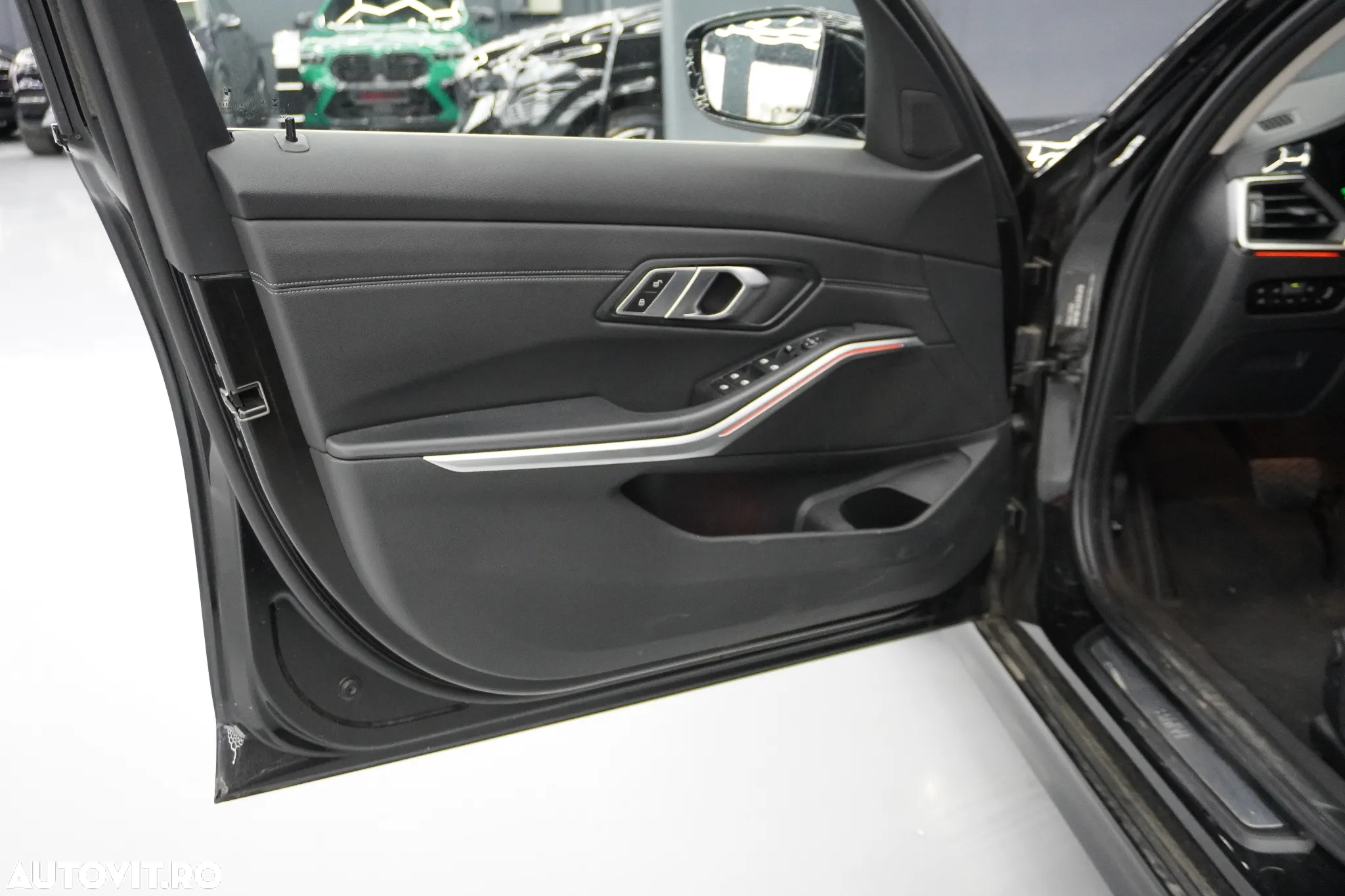 BMW Seria 3 320d xDrive AT MHEV - 8