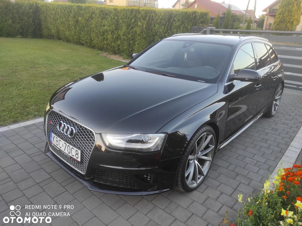 Audi RS4 Limousine - 2