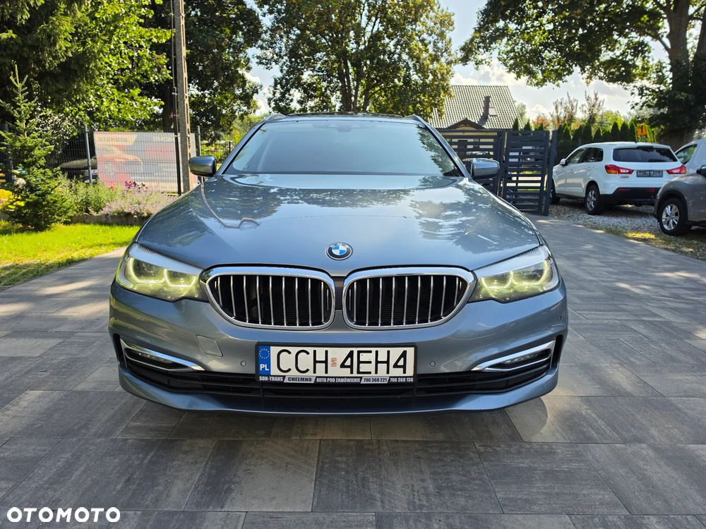 BMW Seria 5 525d Luxury Line sport - 2