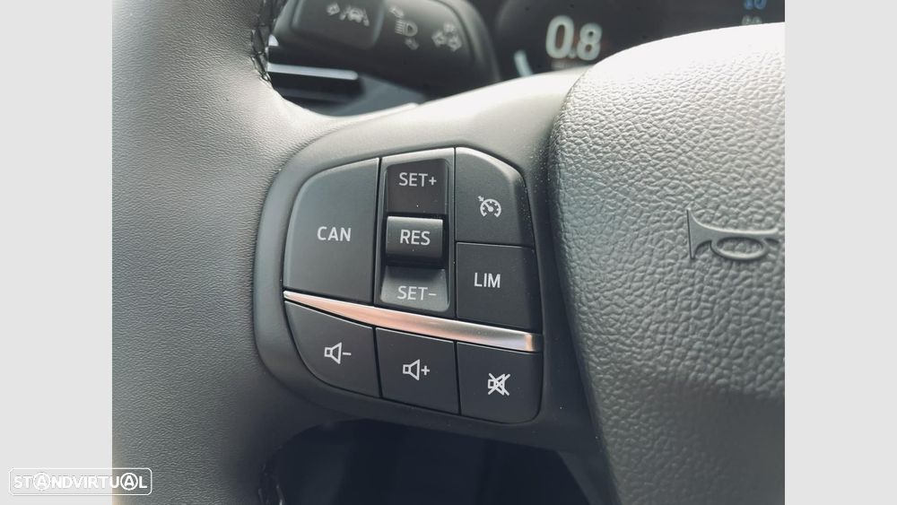 Ford Focus SW 1.0 EcoBoost MHEV Active X - 16