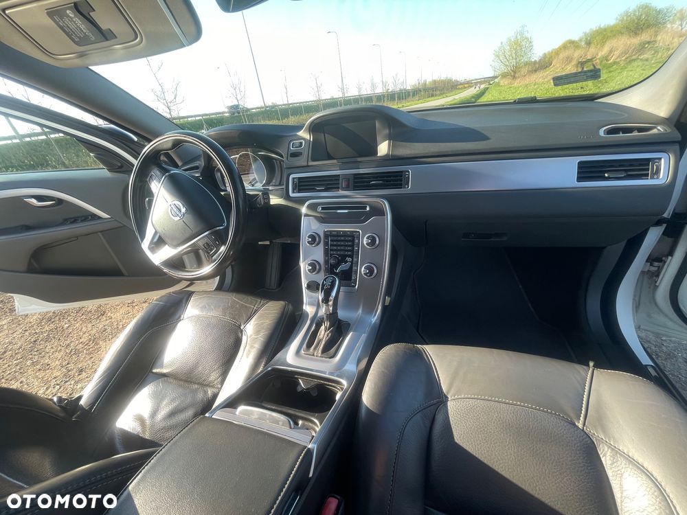 Volvo XC 70 D4 AWD Dynamic Momentum EU6 - 9