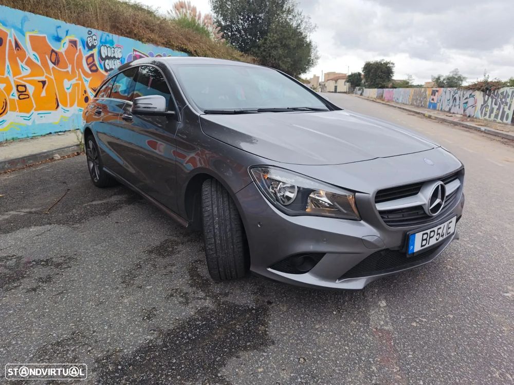 Mercedes-Benz CLA 180 d Shooting Brake - 7