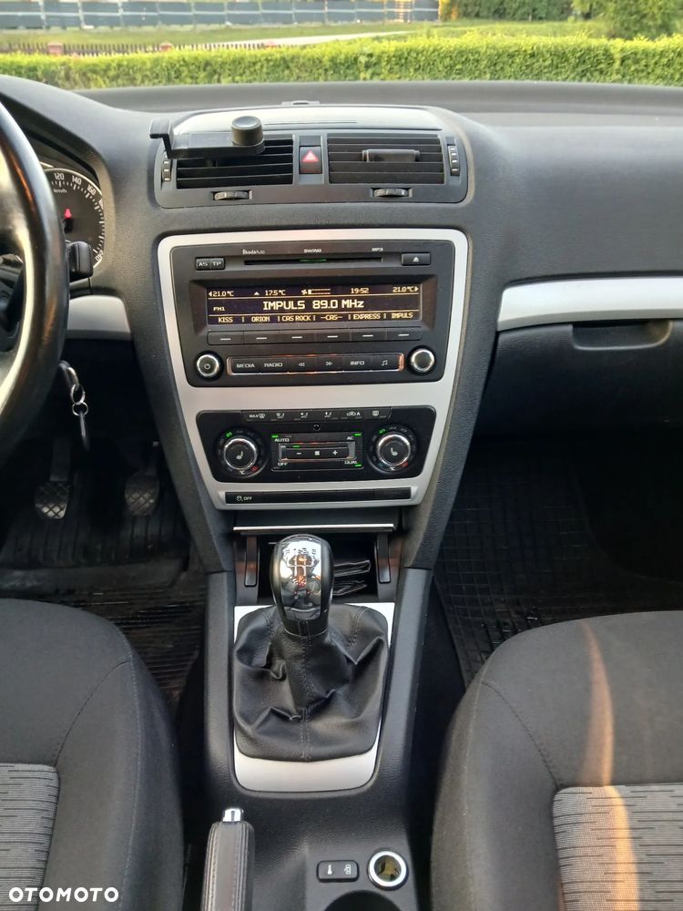 Skoda Octavia 1.6 TDI DPF Classic - 7