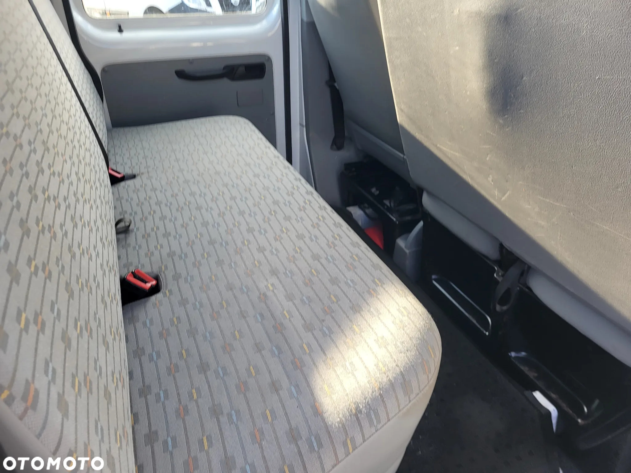 Volkswagen Transporter t5 lift doka super stan klima tablica świetlna - 16