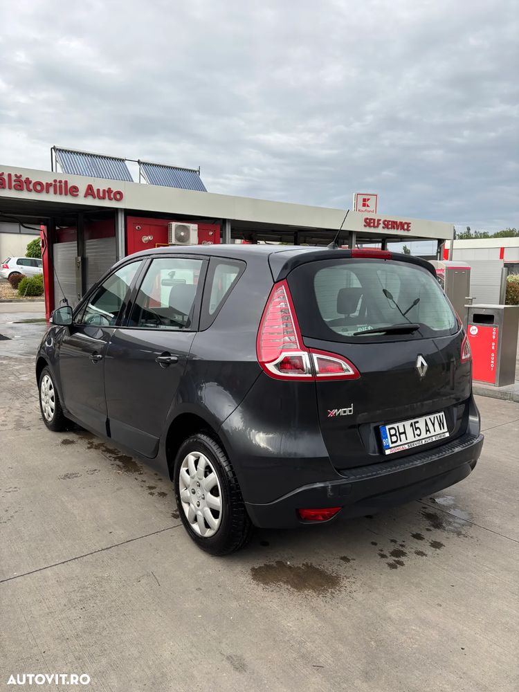 Renault Scenic - 6