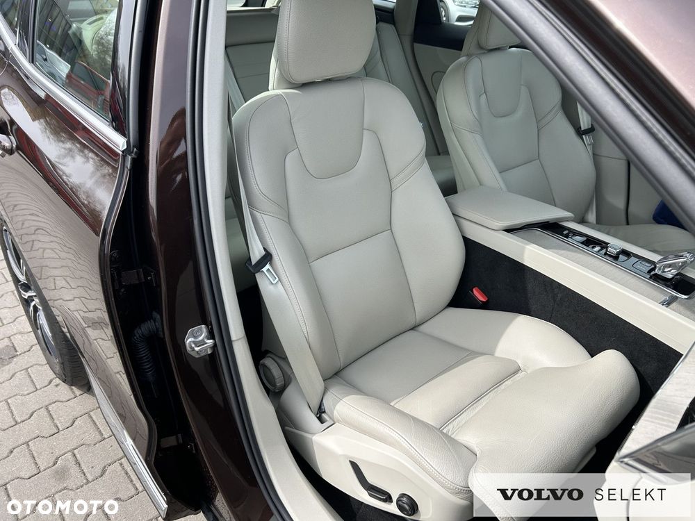 Volvo XC 60 - 23