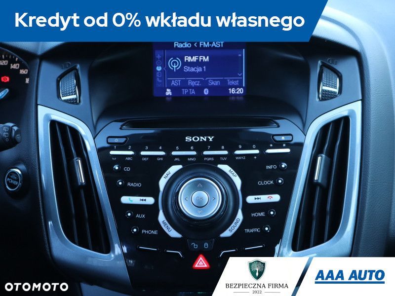 Ford Focus SW - 14