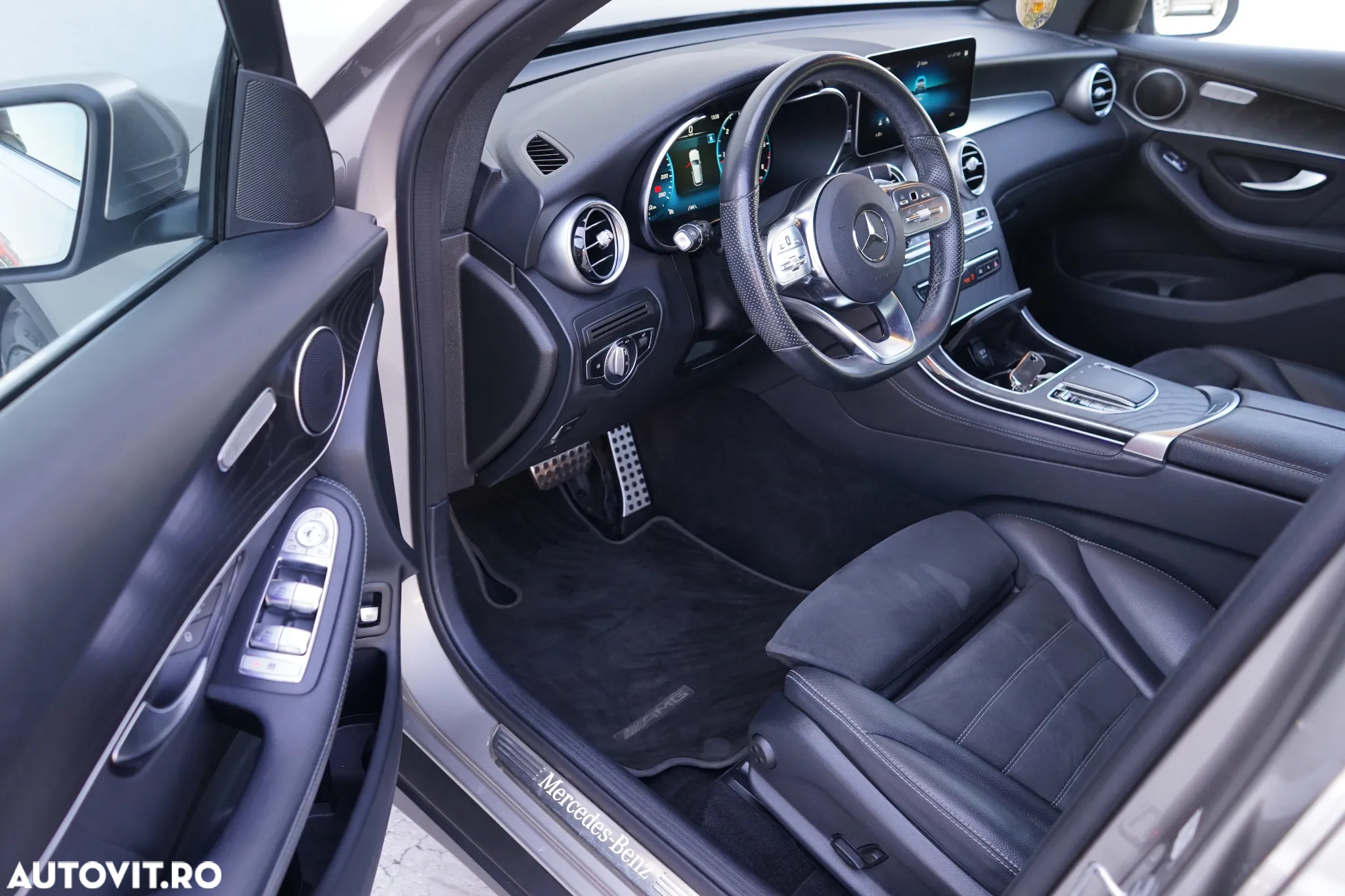 Mercedes-Benz GLC 200 d 4MATIC - 11