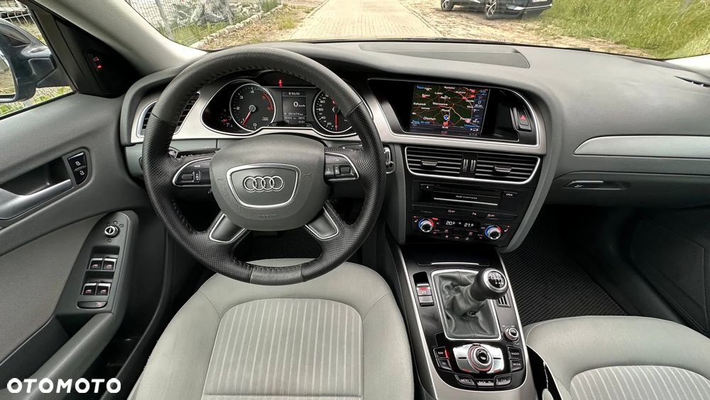 Audi A4 Avant 2.0 TDI DPF clean diesel Attraction - 26
