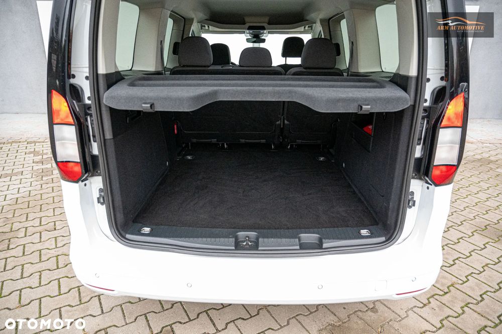 Ford Tourneo Connect 2.0 EcoBlue Titanium - 31