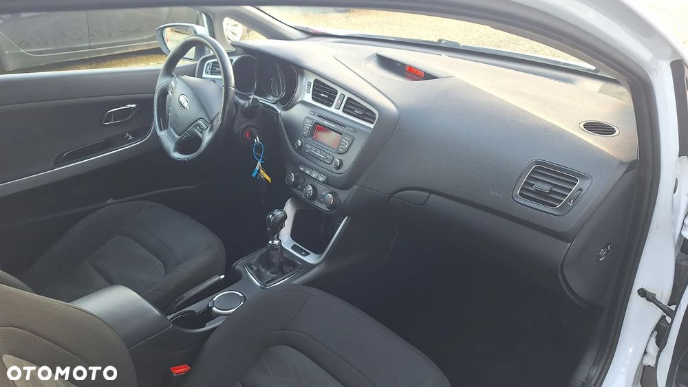 Kia ProCeed 1.6 GDI Edition 7 - 10