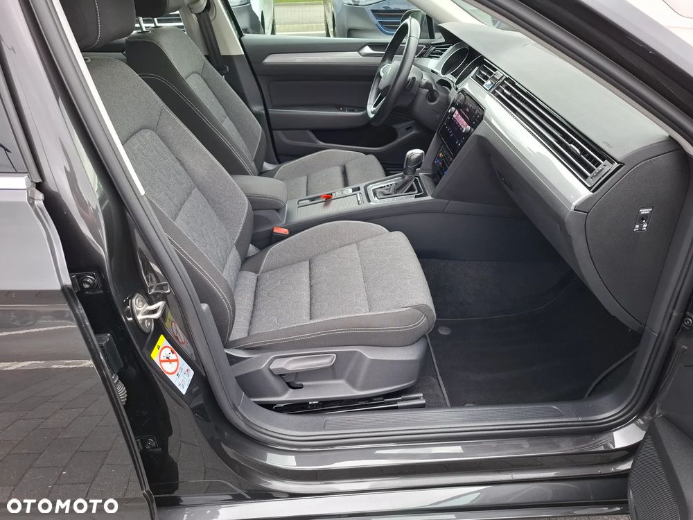 Volkswagen Passat Variant 2.0 TDI EVO Business DSG - 12