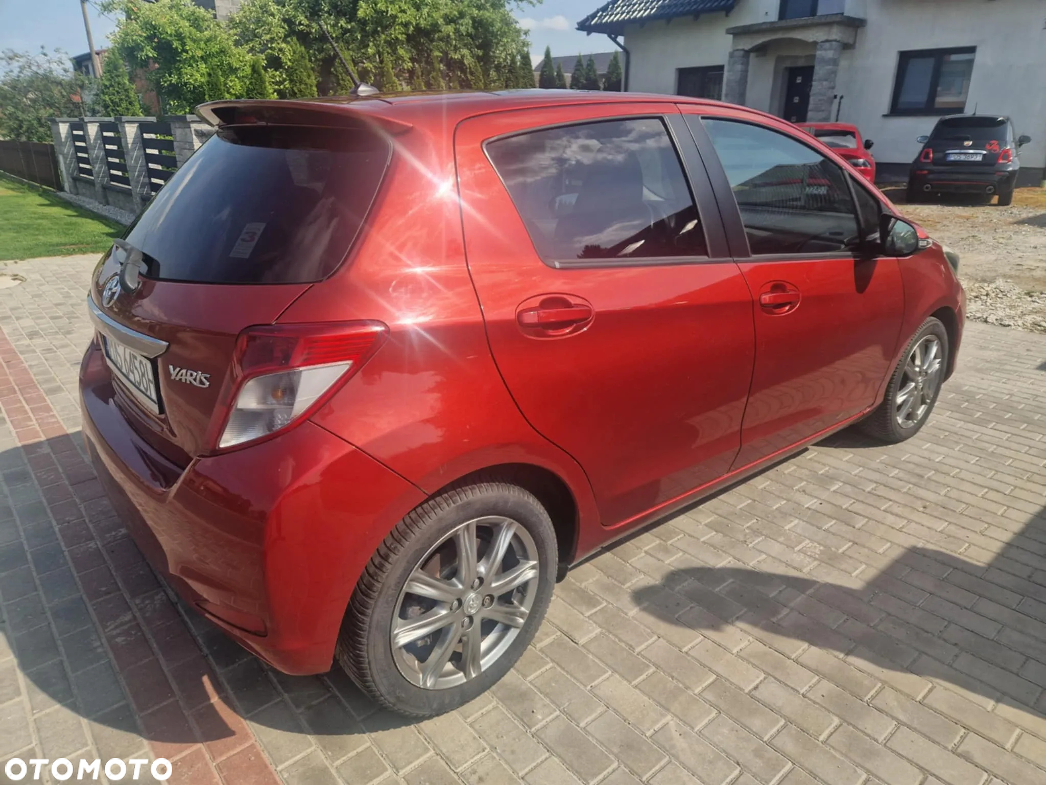 Toyota Yaris 1.4 D-4D Premium - 4