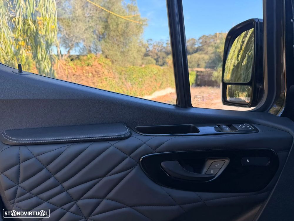 Mercedes-Benz Sprinter - 18