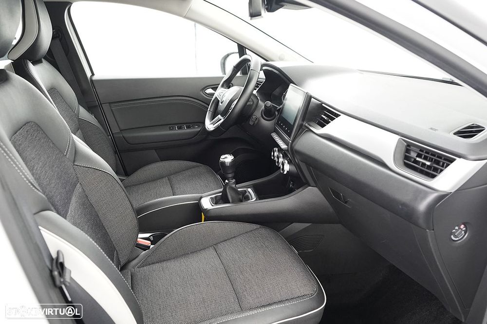 Renault Captur 1.0 TCe Techno Bi-Fuel - 23