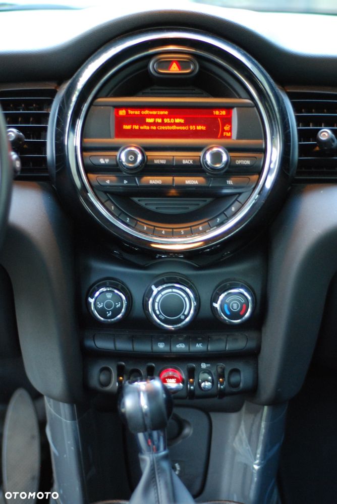 MINI ONE Standard - 6