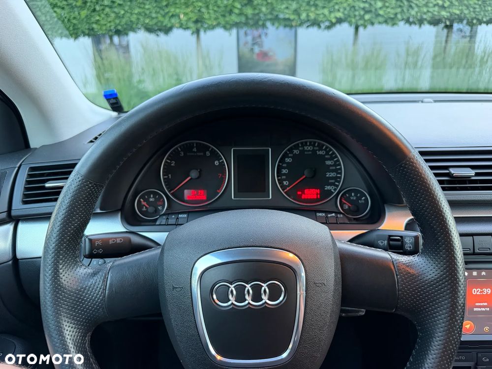 Audi A4 Avant 1.8 T - 32