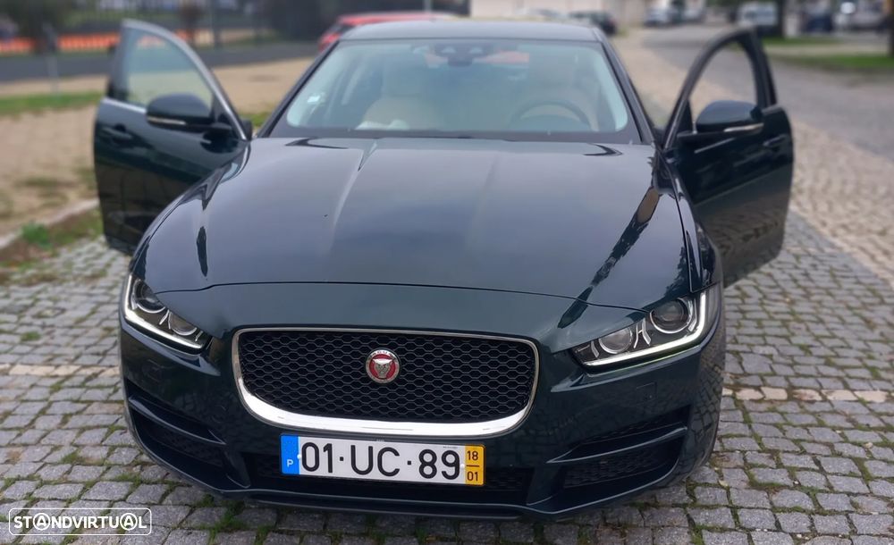 Jaguar XE 2.0 D R-Sport Aut. - 6