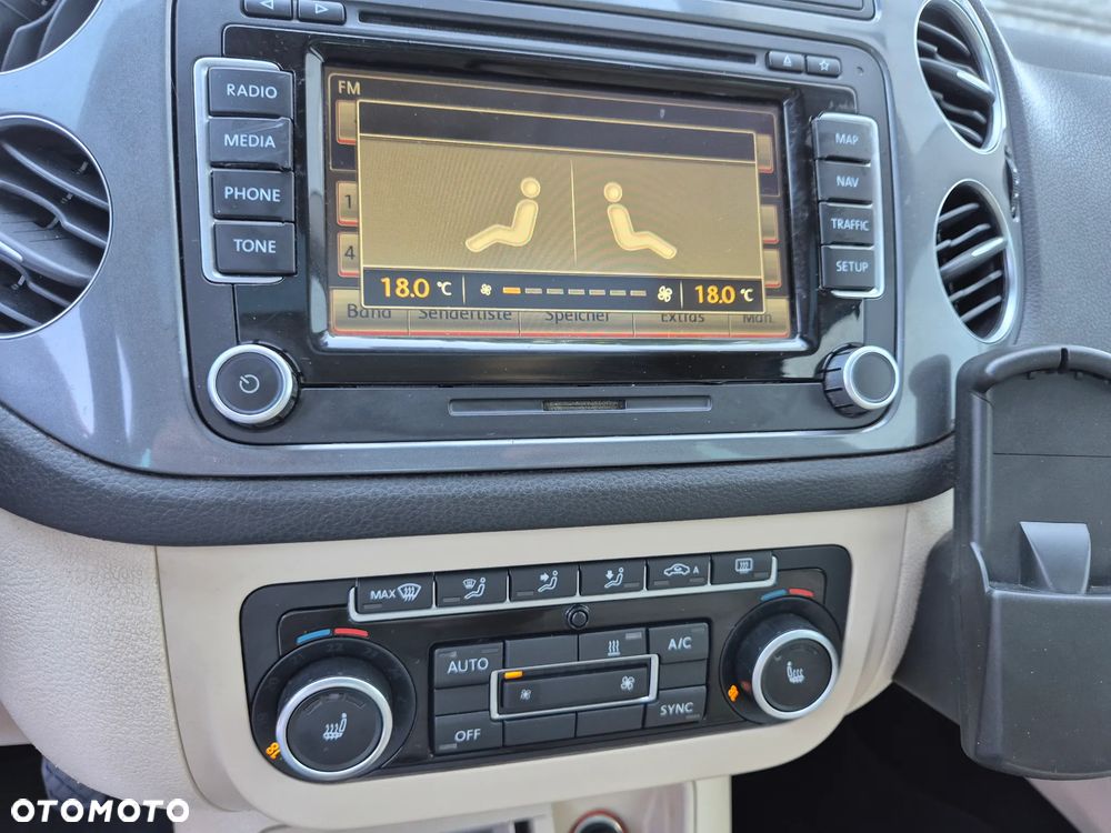 Volkswagen Tiguan 2.0 TDI DPF 4Motion BlueMotion Technology Exclusive - 14