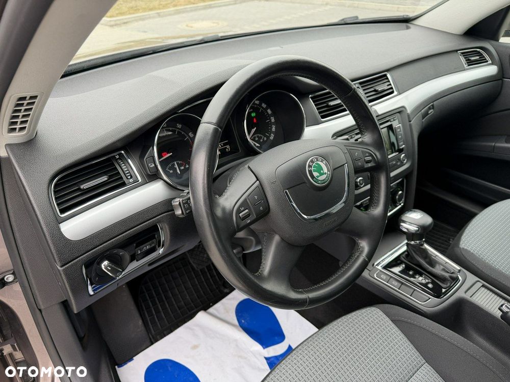 Skoda Superb - 19
