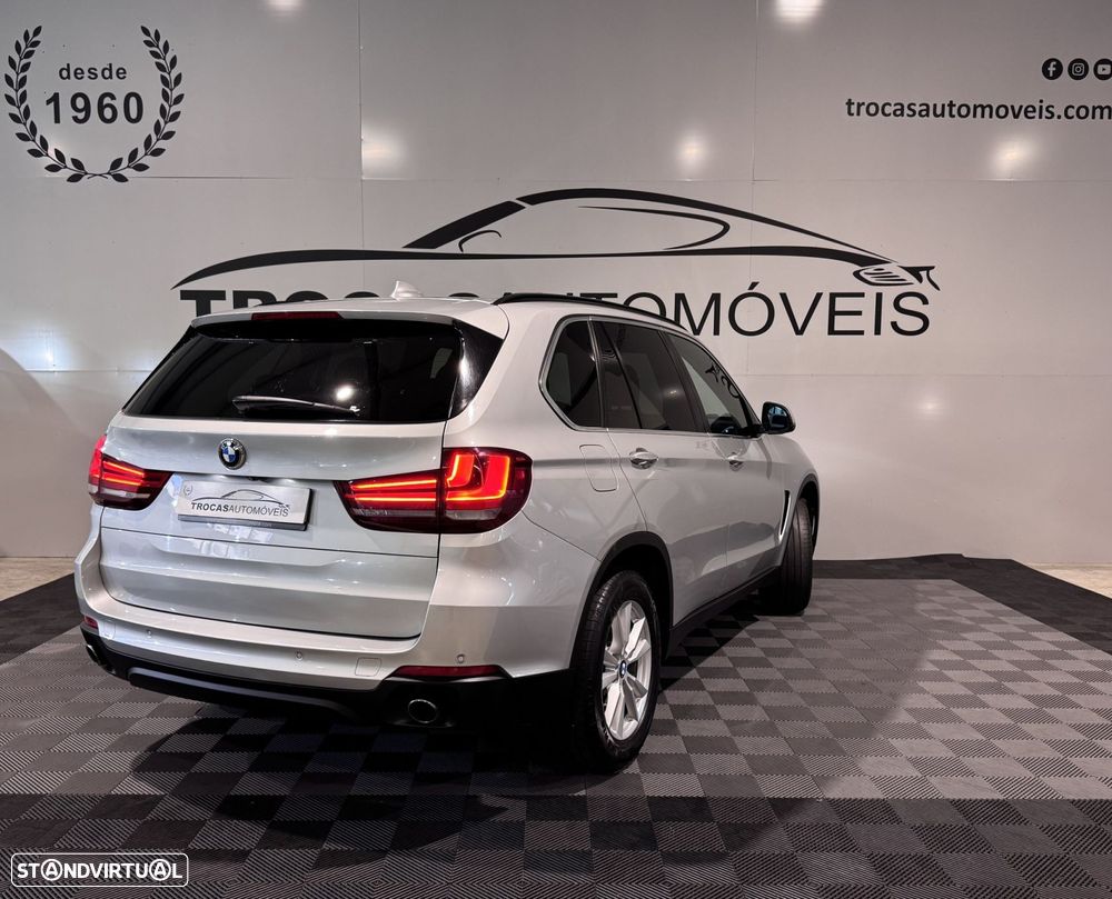 BMW X5 25 d sDrive Comfort 7L - 7