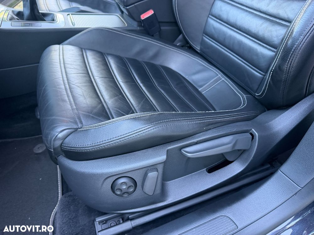 Volkswagen Passat 2.0 Blue TDI SCR Highline - 12