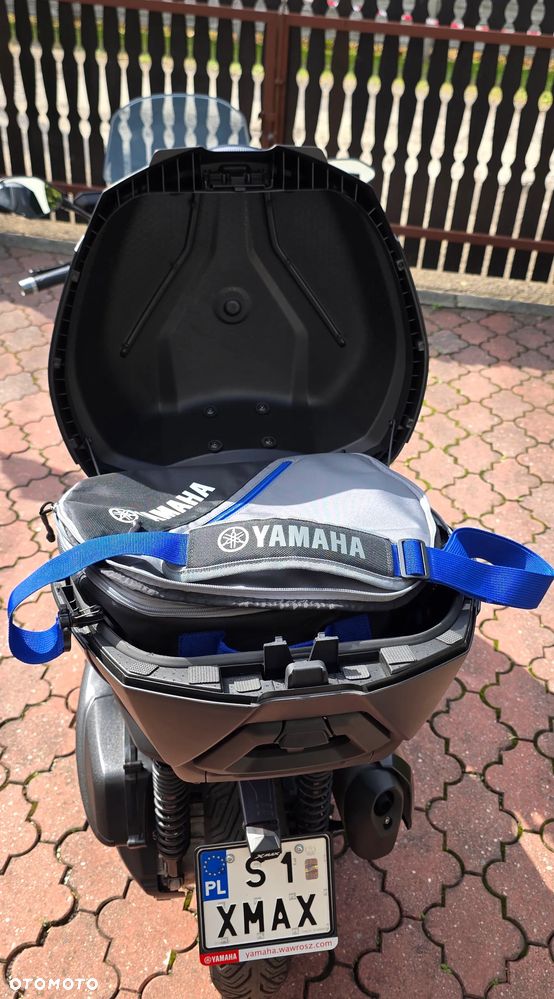 Yamaha X-max - 17