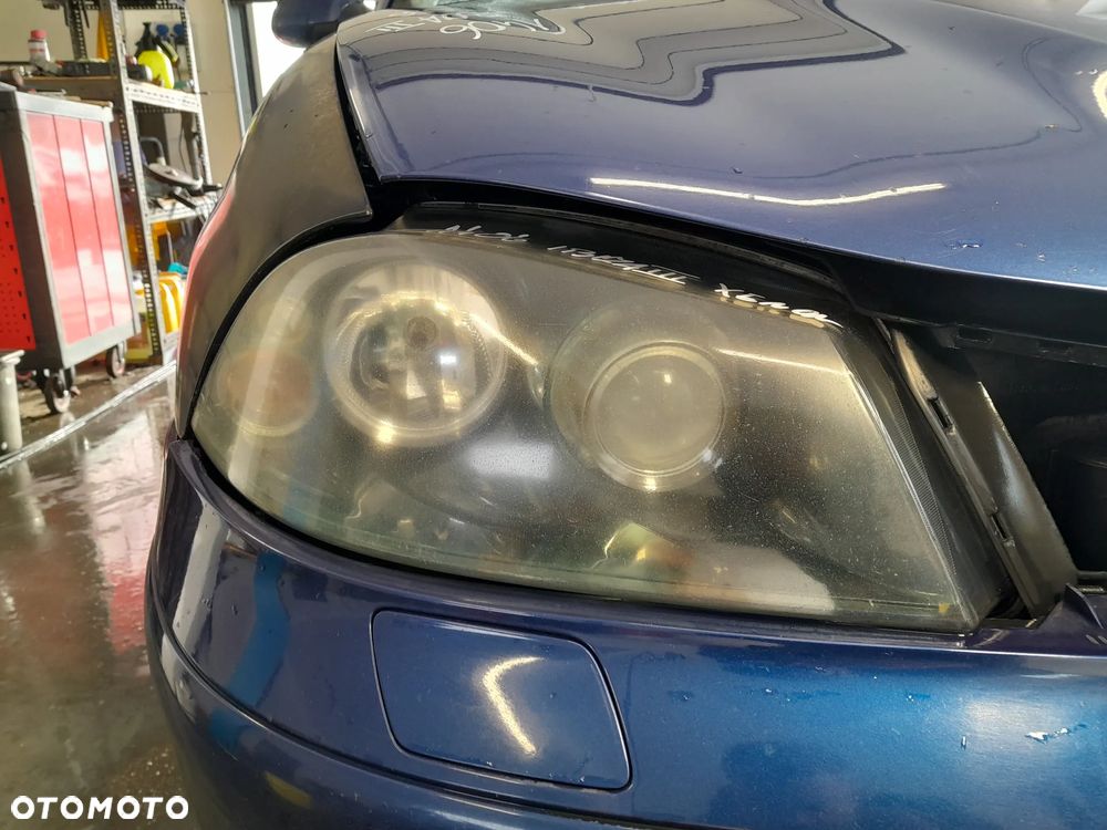 SEAT IBIZA III LAMPA REFLEKTOR PRAWA PRZEDNIA PRAWY PRZÓD XENON - 1