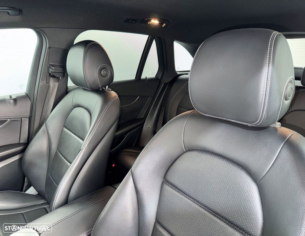 Mercedes-Benz GLC 300 de 4Matic - 4