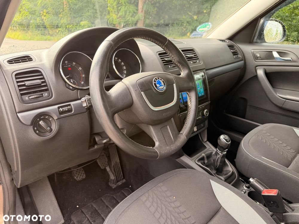 Skoda Yeti 1.4 TSI Adventure - 16