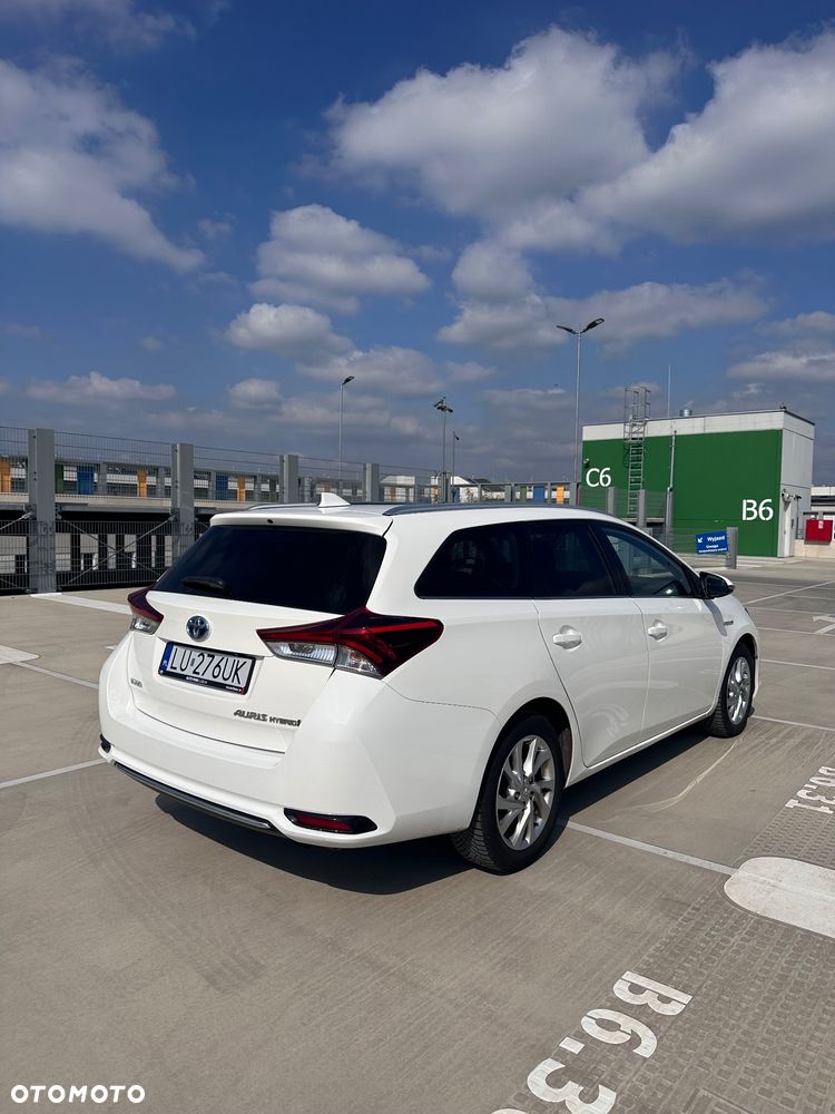 Toyota Auris - 5