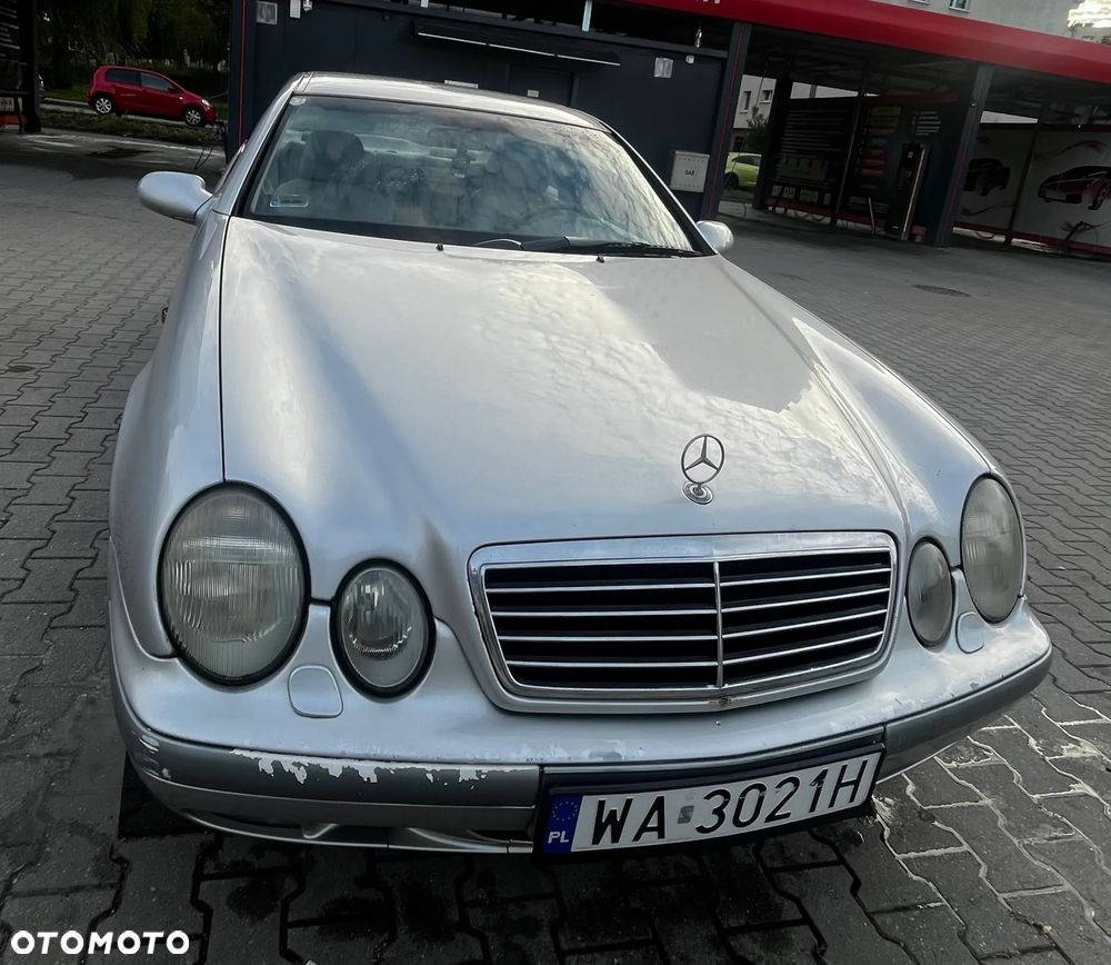 Mercedes-Benz CLK - 2