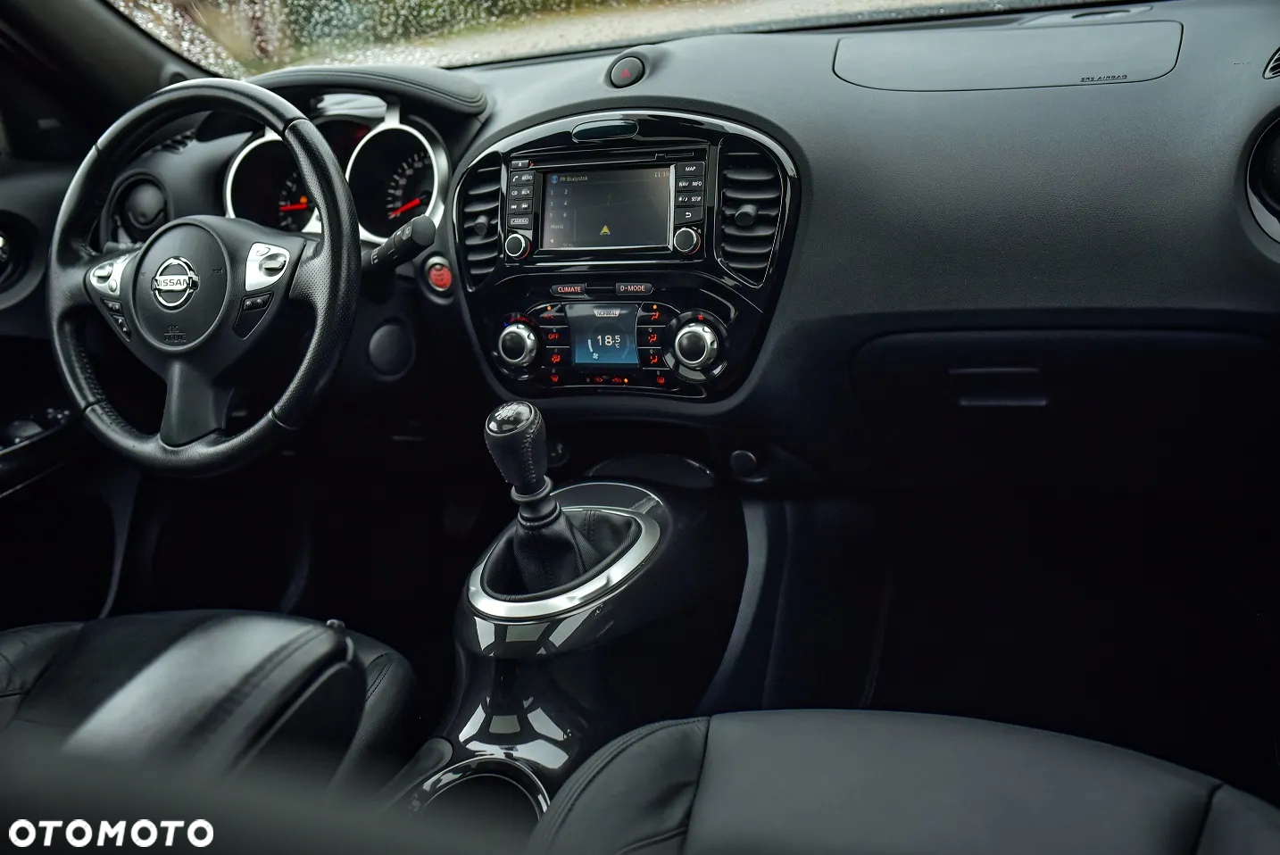 Nissan Juke 1.6 DIG-T Tekna - 16