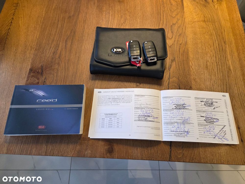 Kia Ceed 1.6 GDI Platinum Edition - 36