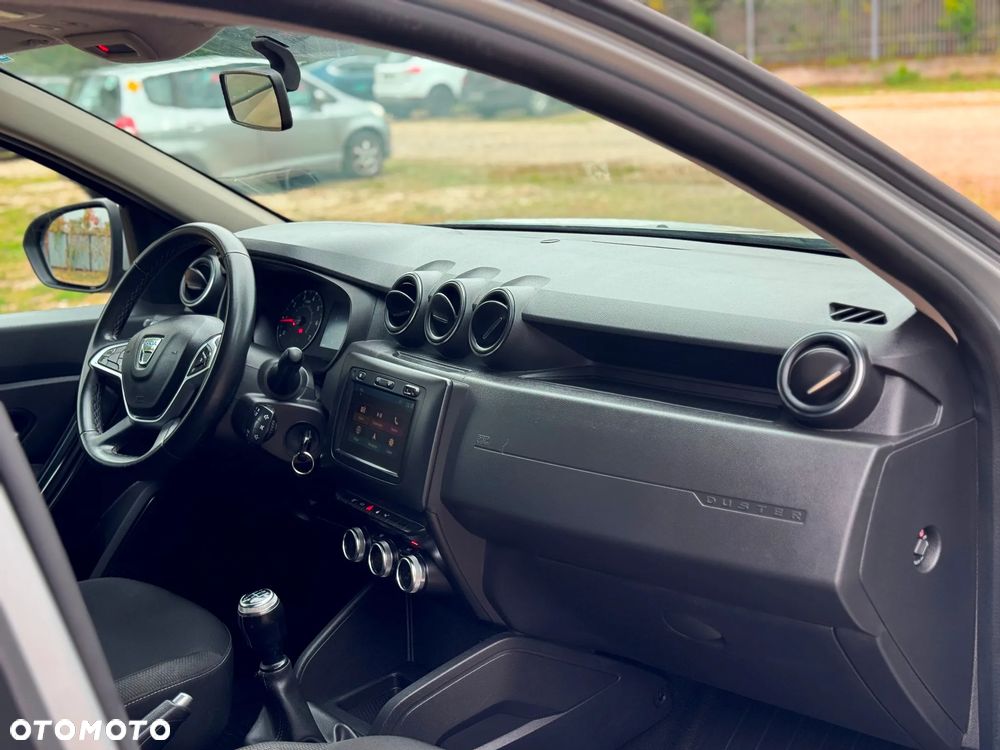 Dacia Duster 1.6 SCe Access S&S - 19